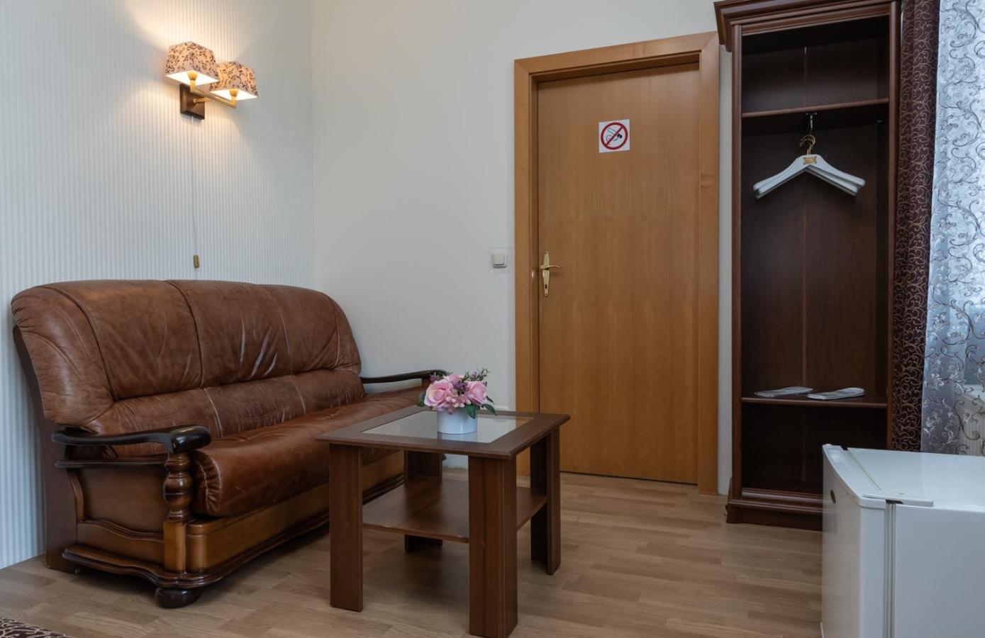Mini-Hotel Guest Residence Kiew Exterior foto